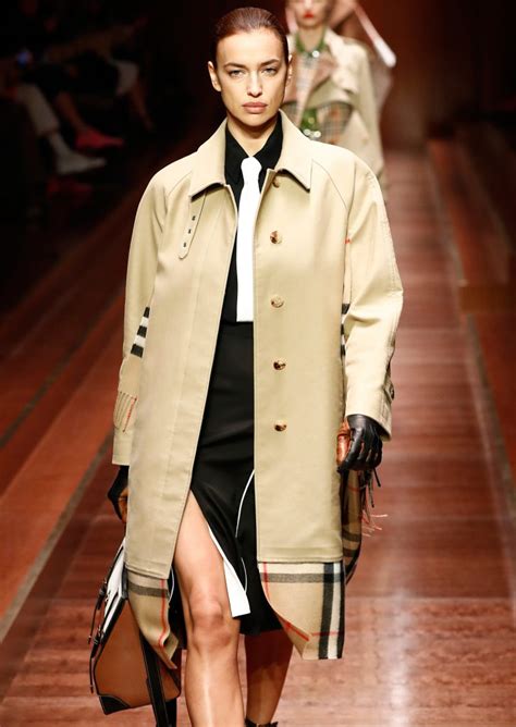 burberry new yorkautunno inverno 2019|burberry dresses fashion.